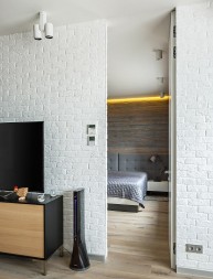 Механизм розетки Merten M-серия алюминий с заземлением со шторками MTN2300-0460