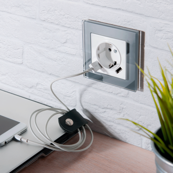 Рамка из стекла на 1 пост Favorit серый Werkel W0011115