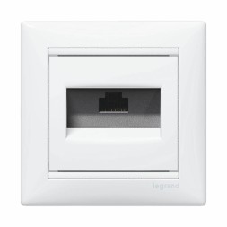 Розетка 1хRJ45 Legrand Valena Белый UTP кат.6 с захватами 774246