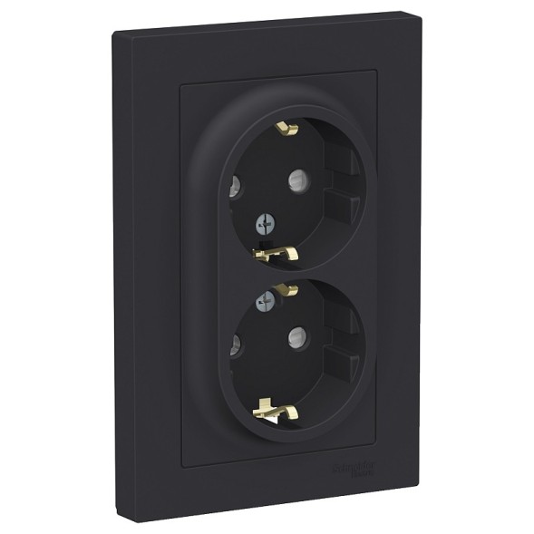 Розетка Schneider Electric Atlasdesign Карбон двойная с заземлением со шторками, 16А, в сборе ATN001026