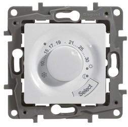 Термостат Legrand Etika белый с внешним датчиком для тёплых полов 672230