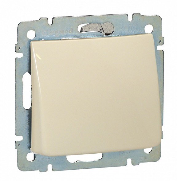 Розетка 2хRJ45 Legrand Valena Слоновая кость UTP кат.6 с захватами 774147