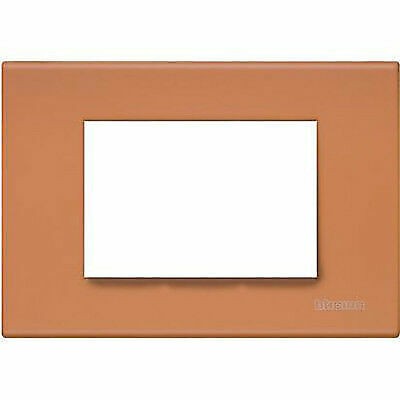 N4803RE LivingLight Рамка на 3 модуля Резиновый красный Bticino