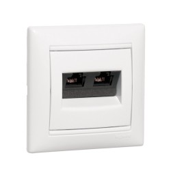 Розетка компьютерная Legrand Valena Слоновая кость (RJ45) 2-ая 5кат.крепление винт.(без лапок) UTP 774139