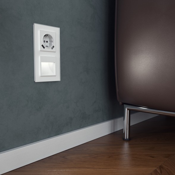 Розетка с заземлением, шторками и USBх2 (белая) Werkel W1171501