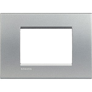 Рамка Bticino LivingLight Квадрат Алюминий 3 модуля LNA4803TE