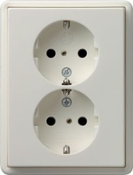 Двойная розетка Gira S-color Белый с заземляющими контактами в комплекте с рамкой 078340