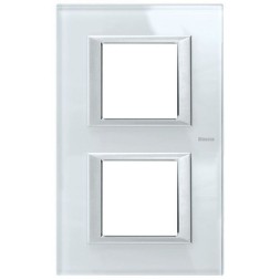 Рамка Bticino Axolute Квадрат Whice 2+2 модуля вертикальная HA4802M2VSW