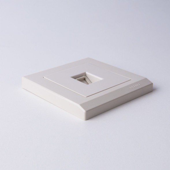 Рамка из пластика на 1 пост Stark слоновая кость Werkel W0011803