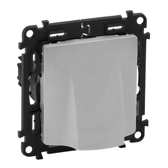 Вывод кабеля Legrand Valena Life Слоновая кость с лицевой панелью Без клемм 753334