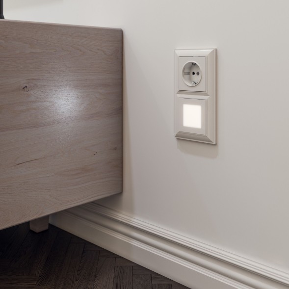 Розетка с заземлением (белая) Werkel W1171001