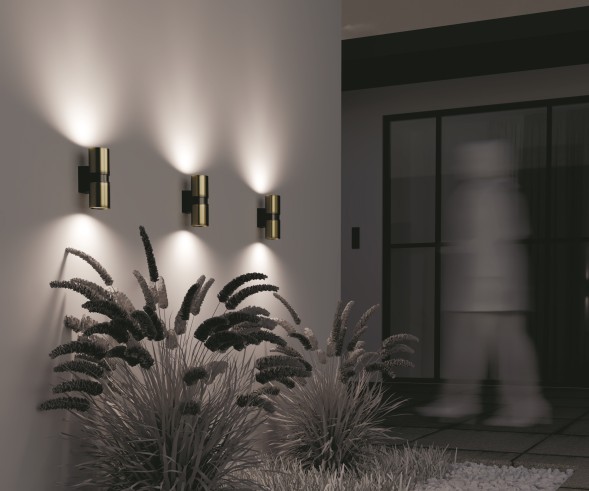 Уличный настенный светильник Outdoor O582WL-02BS