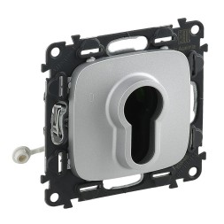 Выключатель Legrand Valena ALLURE Алюминий с ключом,2 положения. 10А 230В. С лицевой панелью 755237