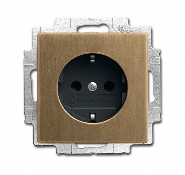 Розетка ABB Династия Латунь античная SCHUKO 16А 250В с LED подсветкой 2CKA002013A5399 20 EUCBLI-840-500