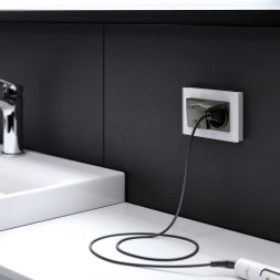 Розетка двойная влагозащ. с зазем. с защит. крышками и шторками (черный матовый) W1172208