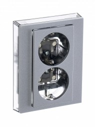 Розетка двойная ABB Levit серебро / дымчатый чёрный с заземлением со шторками 16А 2CHH223457C6070 5522H-C03457 70W