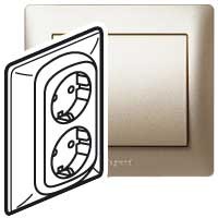 Розетка Legrand Galea Life титан 2х2к+З 771430