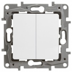 Выключатель/переключатель Legrand Etika белый двухклавишный 10 A 250 В~ 672212