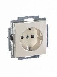 Розетка ABB Basic 55 слоновая кость SCHUKO 16А 250В с защитными шторками 2CKA002013A5279 20 EUCKS-92-507