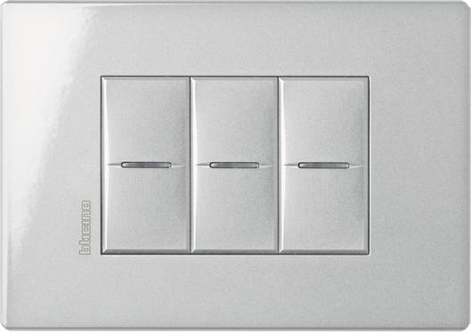 Рамка Bticino Axolute Air Алюминий 3-модульная HW4803HC