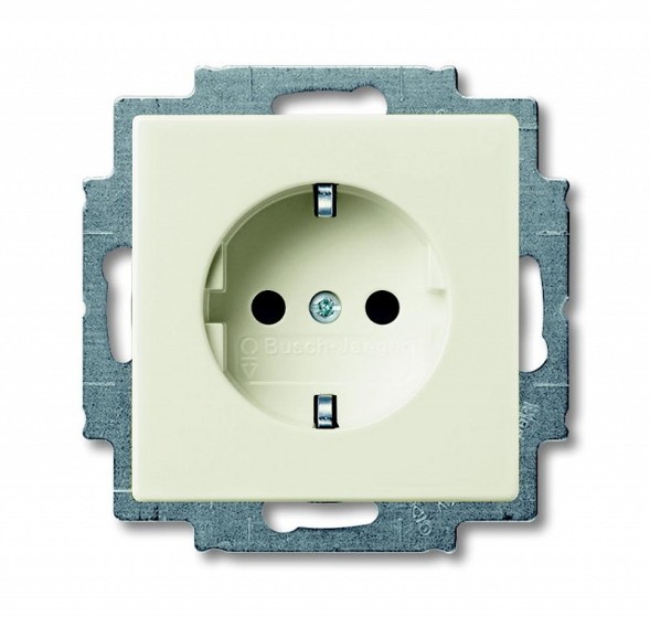 Розетка ABB Basic 55 chalet-white SCHUKO 16А 250В с защитными шторками 2CKA002013A5339 20 EUCKS-96-50