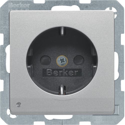 Розетка Berker Q.1 алюминиевый SCHUKO с подсветкой для ориентирования 41096084