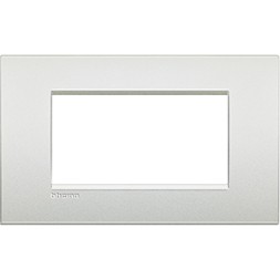 Рамка Bticino LivingLight Air Белый жемчуг 4 модуля LNC4804PR