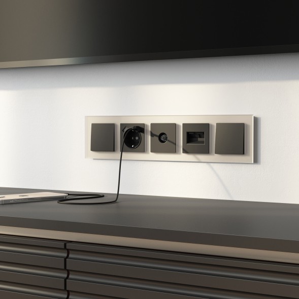 Рамка из стекла на 5 постов Senso шампань soft-touch Werkel W0053111