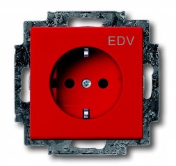Розетка ABB Future красный SCHUKO 16А 250В с маркировкой EDV со шторками 2CKA002013A5325 20 EUCKS/DV-12-