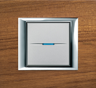 Рамка Bticino Axolute Квадрат Тиковое дерево 2-модульная HA4802LTK