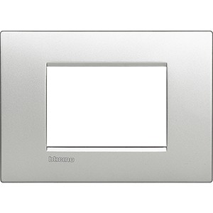 Рамка Bticino LivingLight Air Алюминий 3 модуля LNC4803TE