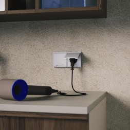 Накладка для розетки с заземлением, защитными шторками и крышкой, S70 (серый)