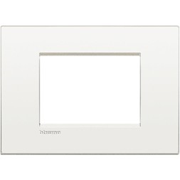 Рамка Bticino LivingLight Air Белый 3 модуля LNC4803BN
