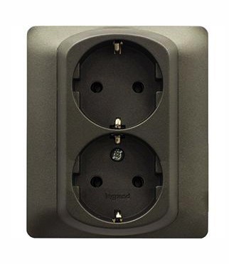 Розетка Legrand Galea Life темная бронза 2х2к+З 771230