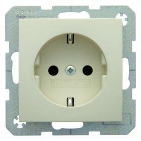 Штепсельная розетка Berker R.1 белый, с блеском SCHUKO 47438982