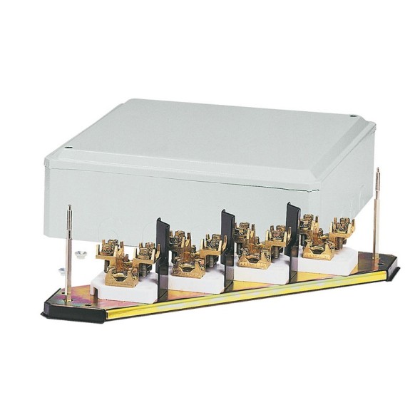 Вставка низковольтного светорегулятора Gira 20 - 500 ВА. 033100