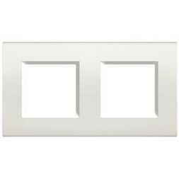 Рамка Bticino LivingLight Квадрат Белый 2+2 модуля LNA4802M2BI