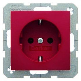 Штепсельная розетка Berker R.1 красный, с блеском SCHUKO 47438912