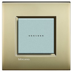 Рамка Bticino LivingLight Air Золото матовое двухмодульная LNC4802OF