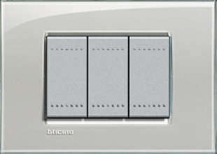 Рамка Bticino LivingLight Квадрат Серое небо двухмодульная LNA4802KG