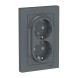 Розетка Schneider Electric Atlasdesign Грифель двойная с заземлением со шторками, 16А, в сборе ATN000726