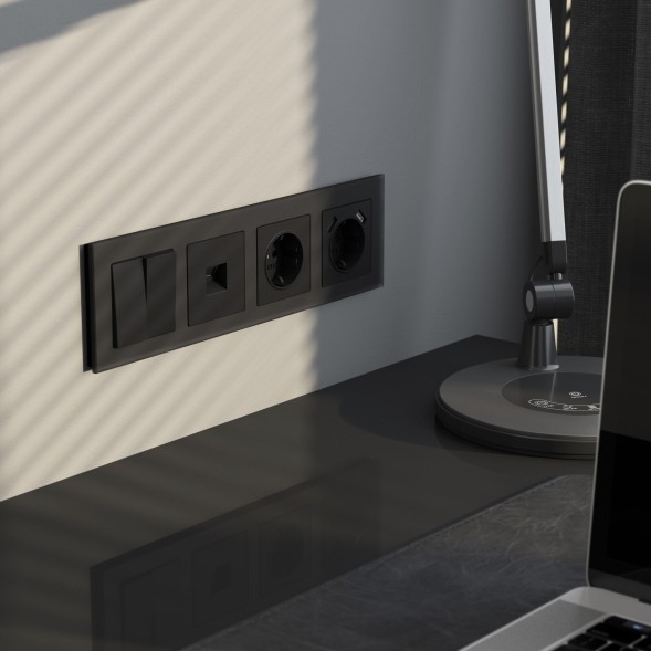 Рамка из стекла на 4 поста Senso черный soft-touch Werkel W0043108