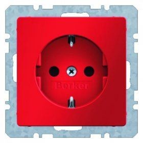 Штепсельная розетка Berker Q.1 красный бархат SCHUKO 41436012