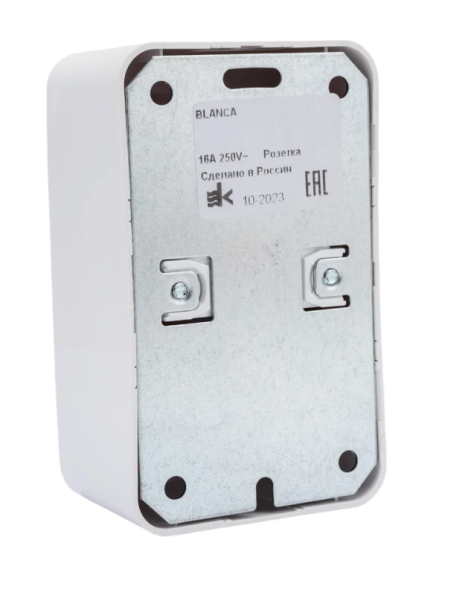 2-ая наружная розетка Schneider Electric с заземлением, со шторками, 16А Белая Blanca BLNRA011221