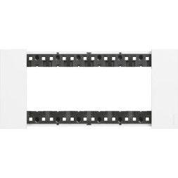 Рамка Bticino Living Now Белый 6-модульная KA4806KW