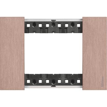 Рамка Bticino Living Now RAME 3-модульная KA4803ZM