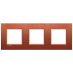 Рамка Bticino LivingLight Квадрат Красный шелк 2+2+2 модуля LNA4802M3RK