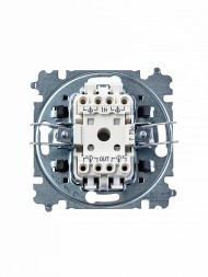 Переключатель ABB Levit серебро / дымчатый чёрный перекрёстный одноклавишный 2CHH590745A6070 3559H-A07445 70W