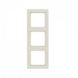 Рамка Berker Q.1 Белый с эффектом бархата, 3 поста 10136082