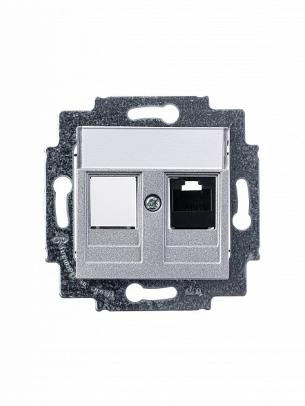 Розетка телефонная ABB Levit серебро RJ45 категория 5e и заглушка 2CHH295117A6070 5014H-A51017 70W